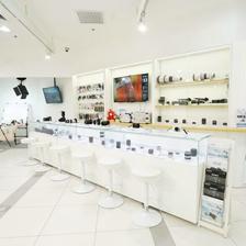 索尼直營店體驗顧問 在科技前沿，連接人與創新